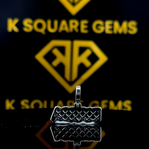 Moissanite glacé deux tons personnalisable plaque de nom lettre pendentif bijoux cadeau pour homme glacé VVS Moissanite diamants - Product Image 3