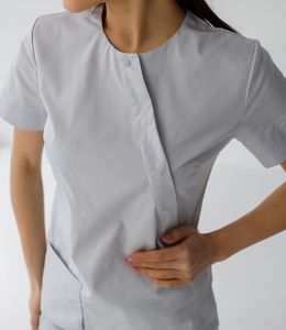 Uniformes Médicos Personalizados al por Mayor con Logotipo para Enfermería, Hospital, Doctor, Odontología, SPA, Esteticista, Traje Médico Gris para Mujer - Product Image 5