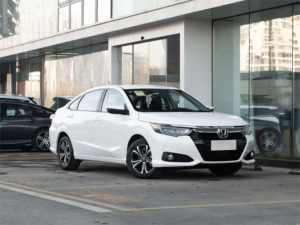 Véhicule compact à essence d'occasion 2020, 1.8L, 136 chevaux, provenant de Chine, quatre portes, cinq places, sans accident - Product Image 4