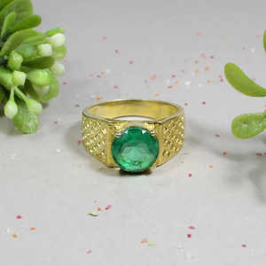 Vente en gros de bague unisexe en argent sterling 925 avec émeraude synthétique plaquée rhodium grappe de pierres précieuses bijoux fins technologie de réglage élégant - Product Image 4