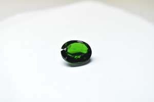 โครเมี่ยมไดออปไซด์ธรรมชาติ 100% เจ๋งเหลี่ยมเพชรพลอยตัดผสมรูปร่างอัญมณีหลวมแท้สําหรับเครื่องประดับทุกประเภทใช้ขายส่ง - Product Image 5