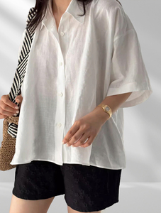 Camicetta estiva fresca manica corta con spacco di lino da donna Averu - Product Image 3