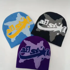 Doublure doublée en satin personnalisée à l'intérieur de l'hiver Bonnets chapeau avec logo brodé en jacquard tricoté et doublure en soie satinée - Product Image 1