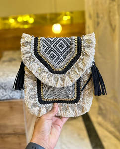 Bolsos tribales chic, bolsos textiles étnicos, bolso de tela Nomad chic Banjara con trabajo bordado DE ARTESANÍA DE LUJO - Product Image 4