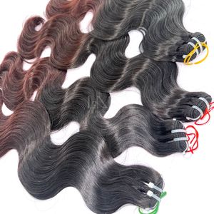 Cheveux bruts de haute qualité corps pointe ondulée Ombre couleur faisceaux avec fermeture pour faire des perruques à partir de vrais cheveux vietnamiens - Product Image 5