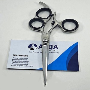 Ciseaux de coupe de cheveux en acier inoxydable de qualité supérieure Ciseaux de salon de coiffure à triple anneau Poignée confortable Sharp Beauty Personal Care - Product Image 6