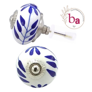 Flores azules Perillas de cerámica Calidad Exportación Cajón Gabinete Manija Tiradores para cocina Tocador Sala de estar Villa Almacén al aire libre - Product Image 1