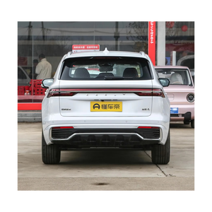 Autos Geely Monjaro 2.0T de alta calidad ofrecidos en grandes cantidades para distribuidores - Product Image 1