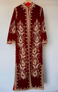 Robe Empire en satin de nylon brodée à la main, motif Paisley, manches courtes, longueur cheville, col montant, élégante, vintage, ornée de perles - Product Image 6