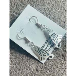 Boucles d'oreilles pendantes en argent sterling Navajo, motif loup, bijoux élégants en forme d'animal - Product Image 2