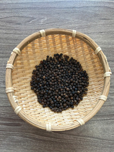 Pimienta Negra de Vietnam de Ultra Alta Densidad [Keith Vilaconic] 600 G/L ASTA - Granos Súper Intensos - Calidad de Exportación Premium - Product Image 2