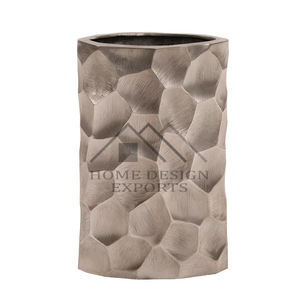 Floreros de aluminio para mesa decorativos para el hogar 2025 para salas de estar - Product Image 1