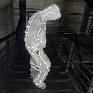 Conjunto Deportivo Informal de Gran Tamaño Personalizado, Chaqueta y Pantalones Deportivos para Hombre, Cortavientos Reflectante, Conjuntos de Poliéster - Product Image 2