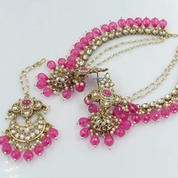 Parure de boucles d'oreilles chandelier et mangtiika indiennes traditionnelles, plaquées or, en alliage, avec perles d'imitation et zircon, motif floral, style Mehendi