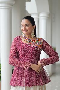 Festival Wear Kora algodón con Gota-Patti y Gamthi parche trabajo Lehenga Choli fabricante de la India - Product Image 2