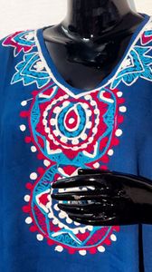 เสื้อผู้หญิงทรงยาวแขนระบายพิมพ์ลายเสื้อคอปาดแบบยืดหยุ่นเปิดไหล่ประดับคริสตัล - Product Image 4