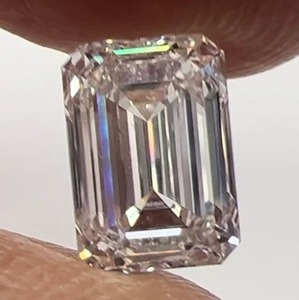 Diamante cultivado en laboratorio de corte esmeralda E VVS de 4,51 quilates, fabricación de diamantes sueltos de corte excelente para colgante de diamantes, regalo de joyería personalizado para ella - Product Image 5