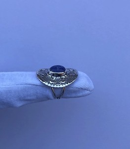 Lapis Lazuli Stone Fait à la main Dernière conception Bague en argent sterling 925 avec pierres précieuses semi-précieuses du fabricant Boutique d'usine en ligne - Product Image 1