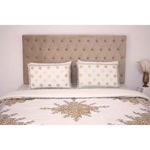 ชุดเครื่องนอนขนาดคิงไซส์ Dunkeld สะดวกสบายและมีสไตล์ - Product Image 2
