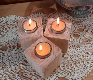 Support à bougies votives en bois de qualité supérieure, décoration de Pâques pour la maison, centre de table pour réceptions, style ferme élégant, idée cadeau, fait main avec raffinement - Product Image 1