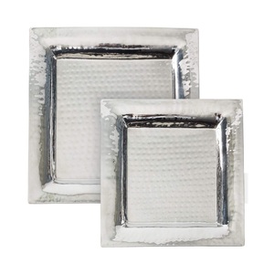 Ensemble de deux plateaux à chocolat brillant poli à la main plateau design classique élégant plateau de service alimentaire en métal fantaisie - Product Image 2