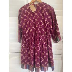 Top Bohemio con Bordado JAT en Color Uva - Product Image 3