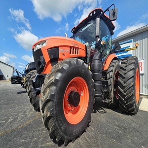 Kubota M8 211เป็นตัวเลือกที่สมบูรณ์แบบสำหรับผู้ที่กำลังมองหาพลังคุณภาพและประสิทธิภาพในรถแทรกเตอร์ที่เชื่อถือได้หนึ่งคัน - Product Image 1