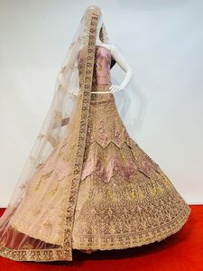 Exquisito sari nupcial de 3 estilos Latkan con Jarkan completo y terciopelo Dupatta estilo de boda indio pakistaní - Product Image 4