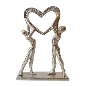 Acheter Love Sculptures Nickelé Taille Standard & Aluminium & Sculptures de base en bois à vendre par les exportateurs - Product Image 1