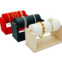 Vente en Gros de Grande Taille Bracelet Bracelet Rack Holder Léger Plat en Cuir Velours Main Chaîne Affichage Accessoires