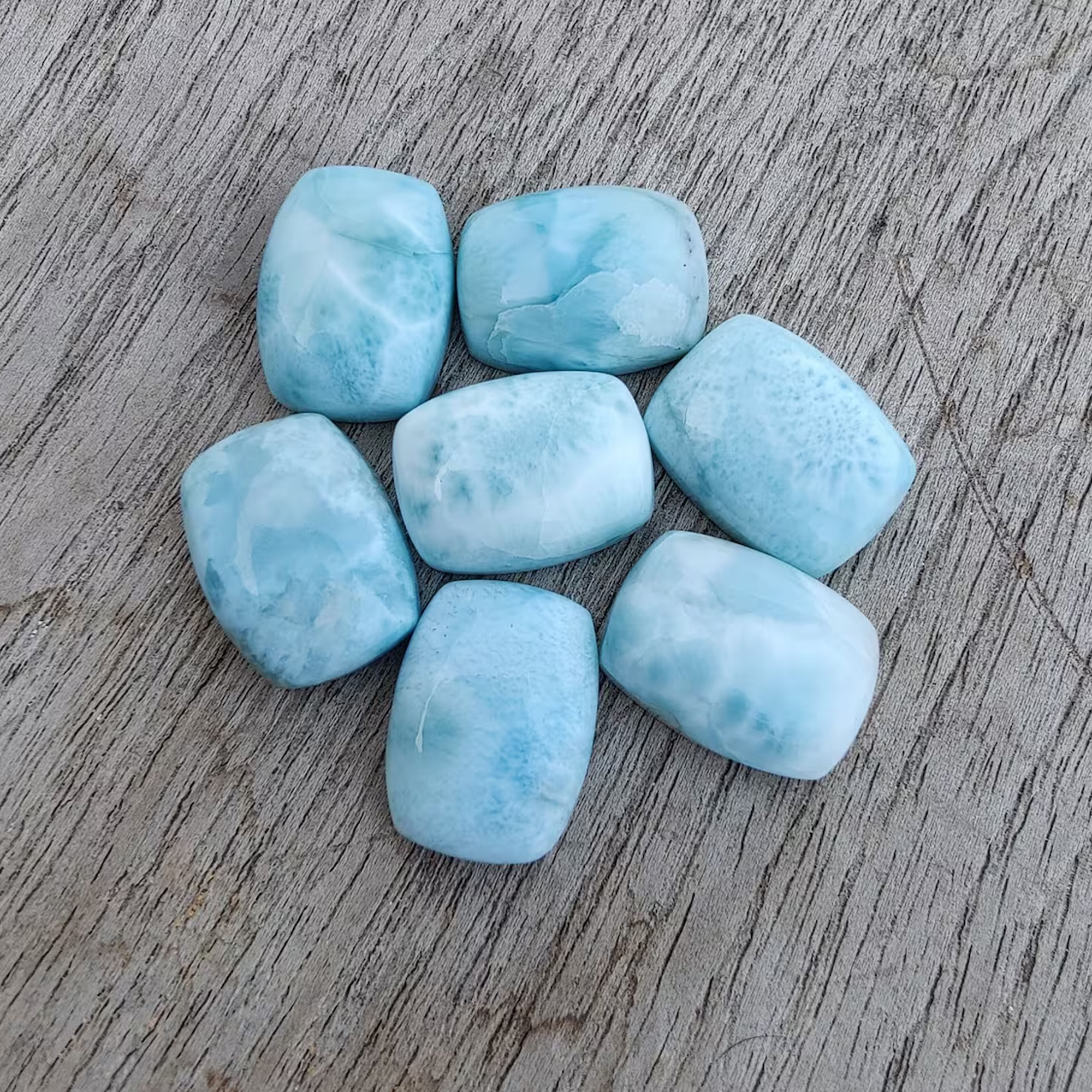 เช่นเดียวกับรูปภาพ