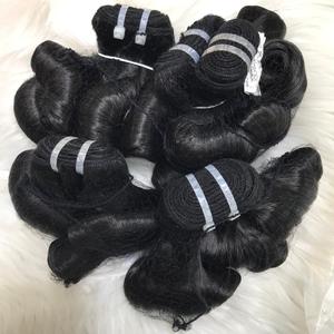 Precio al por mayor de calidad superior Remy Hair Bouncy Curly Bundles 100% Vietnam Extensiones de cabello humano con la mejor calidad - Product Image 3