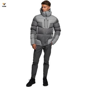 Manteau d'hiver en coton personnalisé pour hommes Manteau Streetwear court à capuche grande taille en coton brillant Veste bulle personnalisée pour hommes - Product Image 2
