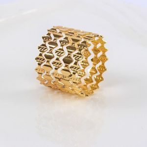 Stainless Steel <b>Tabletop</b> Napkin Ring with <b>Mirror</b> Finished Perfect for Home Kitchenware and Elegant Dinnerware - Product Image 3