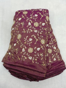 Tissu en tissu de viscose pur de qualité supérieure, matériau doux, léger et luxueux, parfait pour draper, vêtements de mode - Product Image 3