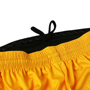 Tenue de football économique 100% polyester, séchage rapide, respirante, pour clubs, écoles et tournois - Personnalisable - Product Image 5