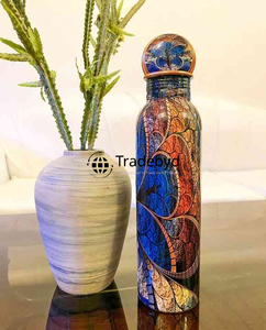 Bouteille en cuivre large faite à la main de qualité supérieure pour les professionnels actifs par Tradebyd - Product Image 6