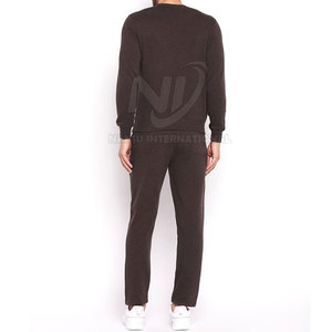 Los más vendidos Slim Fit Men Sweatsuits Casual Wear Men Sweatsuits Cómodos Men Sweatsuits - Product Image 4