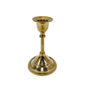 Bougeoir en fonte d'aluminium avec bougeoir décoratif de conception de fantaisie faite à la main de finition antique en laiton pour la décoration intérieure à la maison - Product Image 6