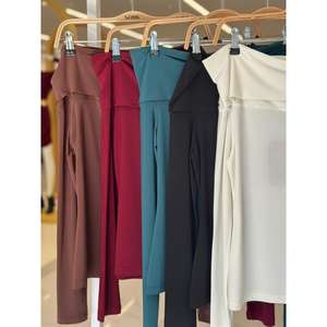 Madonna Yaka Sandy Bluz 3482 Tissu tricoté Vêtements confortables et élégants - Product Image 1