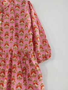 Vestido cruzado de verano con estampado de bloques a mano, estampado Floral de algodón ecológico hecho a mano en la India con decoración de botones, cintura Natural - Product Image 2