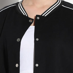 Veste universitaire courte pour femme avec logo personnalisé en gros, nouveau style, veste en cuir brodée tendance pour la saison extérieure - Product Image 5