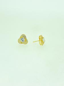 ต่างหูเงินแท้ 925 ดีไซน์ใหม่ล่าสุดปี 2025 รูปทรงดอกไม้ ประดับมอสซาไนต์ ชุบทอง เหมาะสำหรับเป็นของขวัญวันครบรอบแต่งงาน - Product Image 2