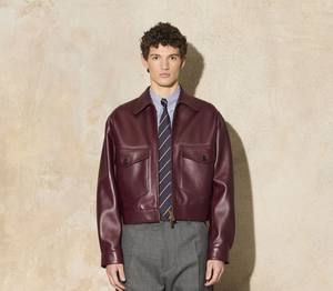 classy vintage <b>leather</b> <b>jacket</b> <b>for</b> <b>men</b> and women with <b>faux</b> fur - Product Image 1