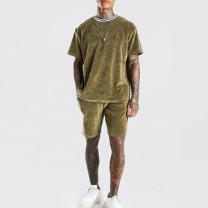 เสื้อยืดกำมะหยี่สีพื้นและกางเกงขาสั้นชุดเซ็ตผู้ชายไซส์ใหญ่ รุ่นใหม่ปี 2026 ชุดวอร์มกำมะหยี่สำหรับฤดูร้อน ออกแบบเองได้ ชุดวิ่งสำหรับผู้ชาย - Product Image 5