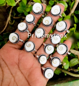 Vente en gros de bagues en coquillage de Shiva plaquées argent 925 uniques bijoux en pierres précieuses en vrac anniversaire de fête de mariage grande idée cadeau - Product Image 5