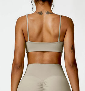 Ensemble d'entraînement deux pièces pour femmes Leggings Scrunch taille haute et soutien-gorge de sport léger et extensible vêtements de sport pour Fitness Yoga - Product Image 4