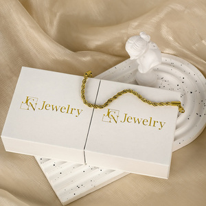 Caja de Embalaje de Joyería Deslizante de Cartón Blanco de Lujo con Logotipo, Caja de Regalo para Pulseras y Anillos con Estampado Dorado al por Mayor - Product Image 3