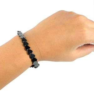 Bracelet en hématite Chakralume avec perles en forme de cœur, coquille de nacre naturelle, bijoux unisexes tendance du Rajasthan - Product Image 5