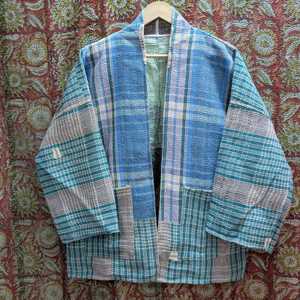 เสื้อโค้ทผ้าฝ้ายใส่กลับด้านได้ทำด้วยมือแจ็คเก็ตแนววินเทจของผู้หญิงเสื้อแจ็กเก็ตเย็บปะติด - Product Image 1